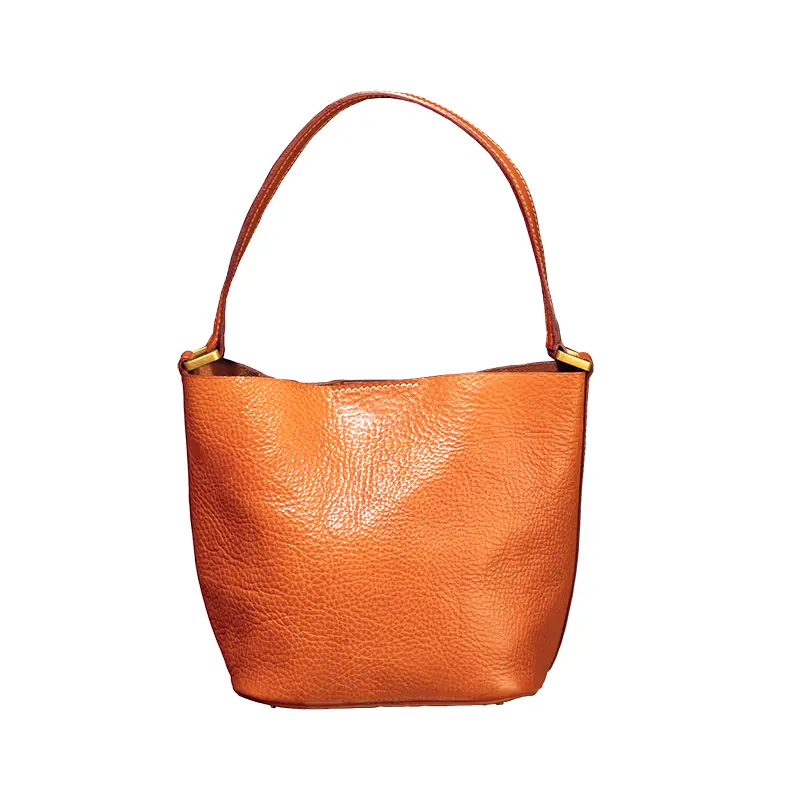 Pflanzlich gegerbte Handtasche